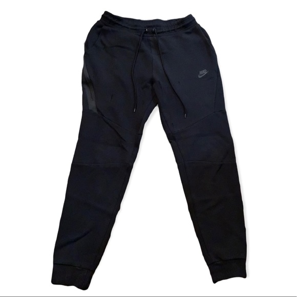 plain black nike sweatpants